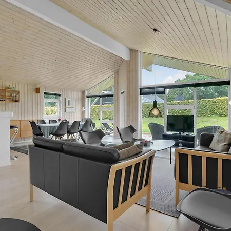 Nyaraló Gorgeous Home In Aabenraa With Wifi *