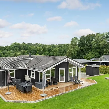 Gorgeous Home In Aabenraa With Wifi Nyaraló *