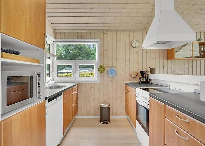 Semesterbostad Four-bedroom In